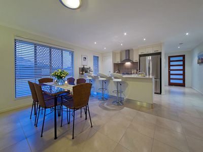 17 Higgs Circuit, Wynnum West