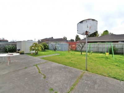 1449 Centre Road, Clayton