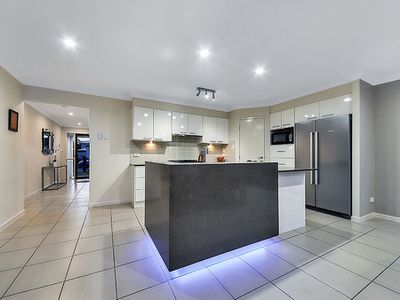 48 Foxwood Circuit, Wakerley