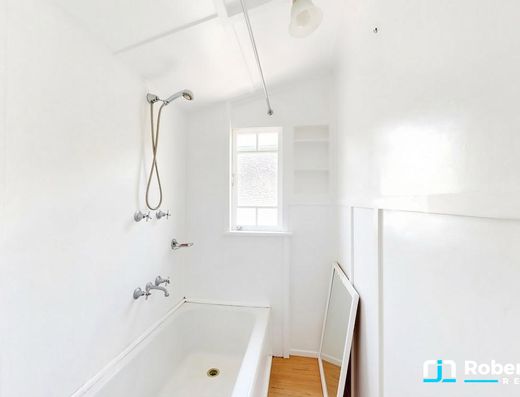 Is This Your Opportunity To Secure Affordable Water View Buying! image 12