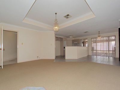 4 McGillivray Crescent, Somerville