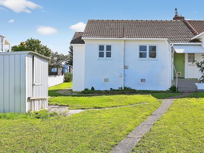 1A Handley Avenue, Narrow Neck, Devonport