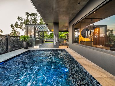 22 Akame Avenue, Caravonica