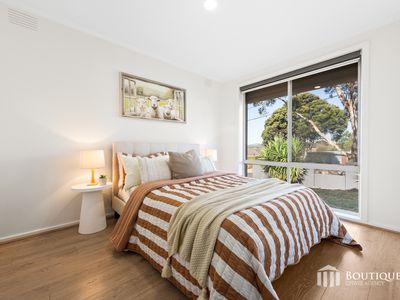 116 Outlook Drive, Dandenong North