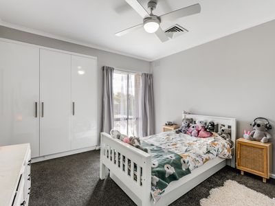 4 Hutchesson Street, Millicent