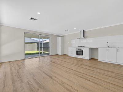 17a Blackmore Loop, Brabham