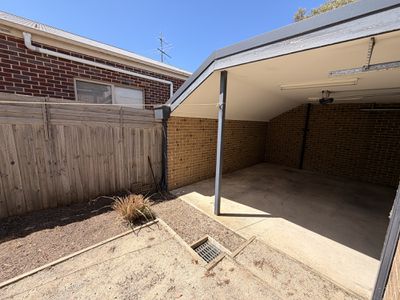 2 / 7 Trewheela Avenue, Manifold Heights