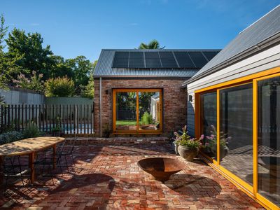 36 FINCH STREET, Beechworth