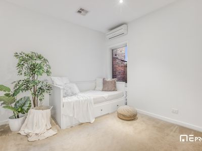 5 / 227-229 Whitehorse Road, Blackburn