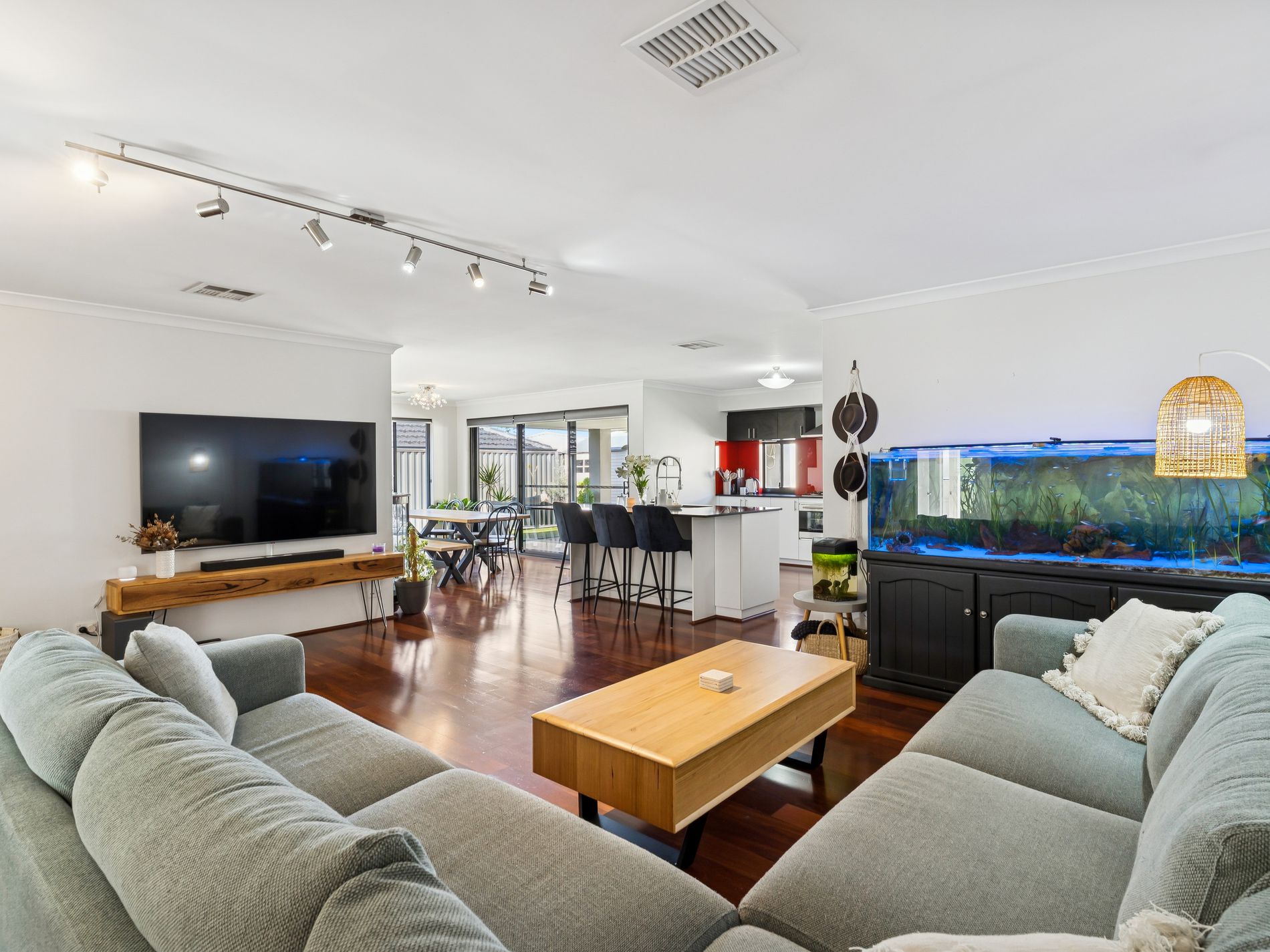 86A The Strand, Bedford