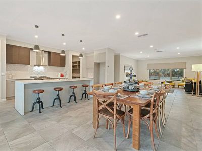 2 Stockmans Drive, Mansfield