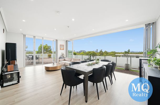 404 / 3 Avenue Of Europe, Newington