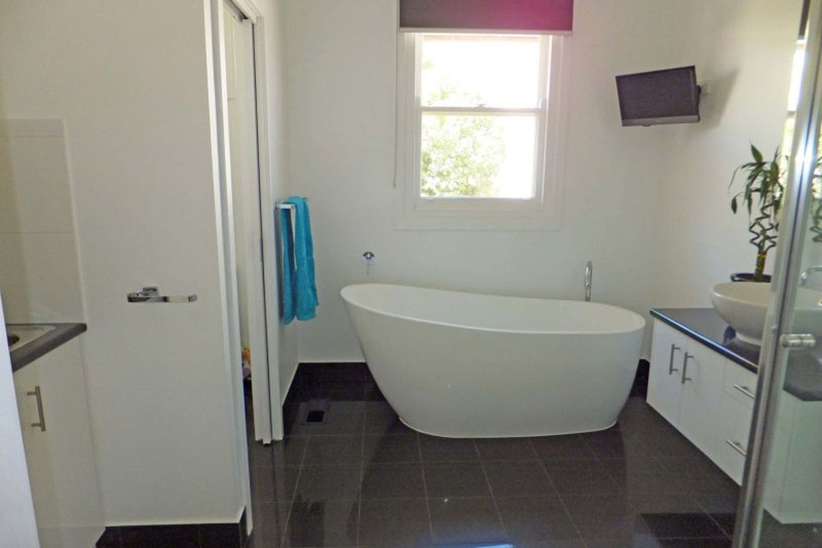 58 Allan Street, Kyabram