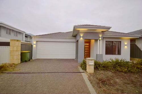 18 Scholar Terrace, Coolbellup