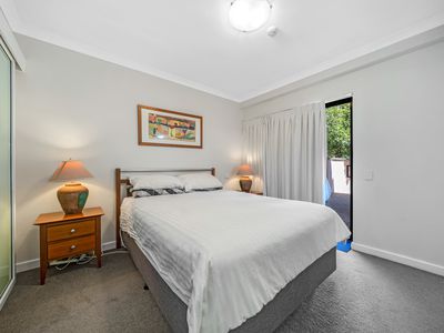 110 / 112 Mounts Bay Road, Perth