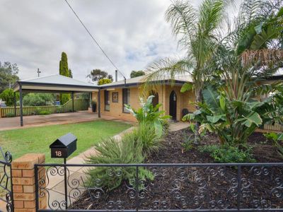 18 Shaw Street, West Lamington