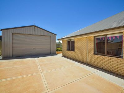 7 Yilkarri Parade, Karlkurla, Kalgoorlie