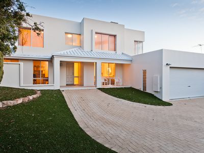 10 Matsen Close, Booragoon