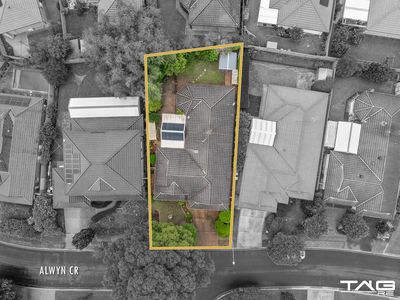 9 Alwyn Crescent, Glenwood