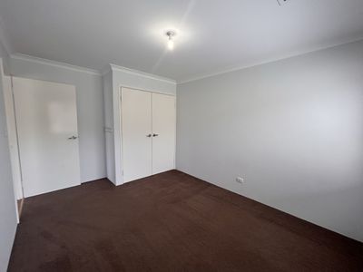 30 Harden Park Trail, Carramar