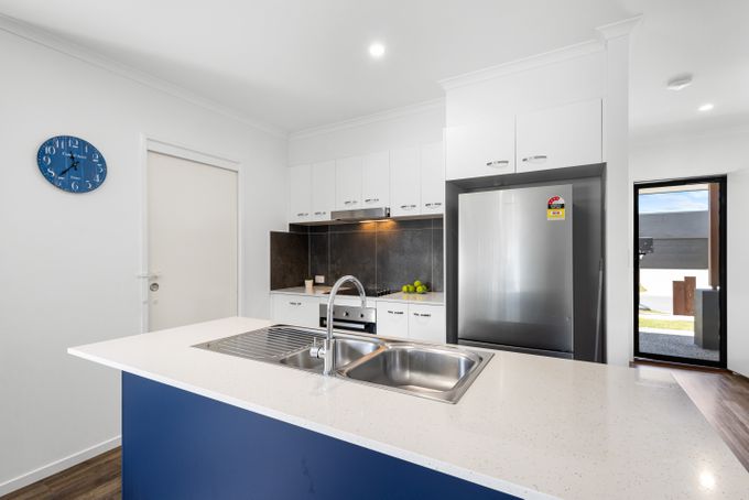 45 Roseleaf Crescent, Palmview