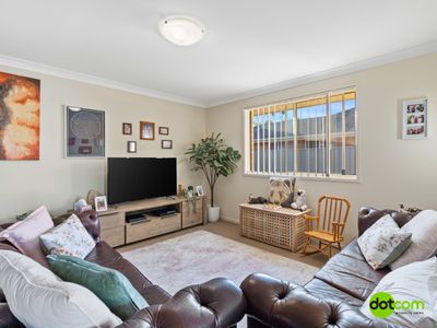 9 Primrose Drive, Hamlyn Terrace