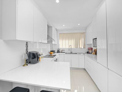 4 / 72 Wangee Road, Lakemba