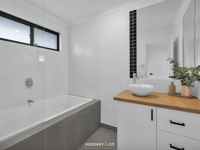 14 Willora Crescent, Cranbourne West
