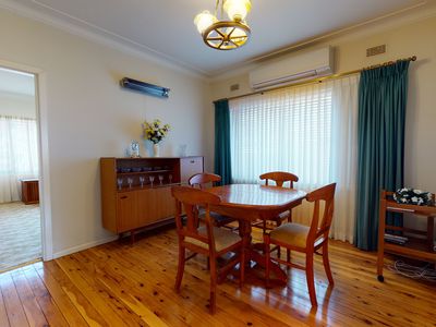 2 Fairview Street, Dubbo