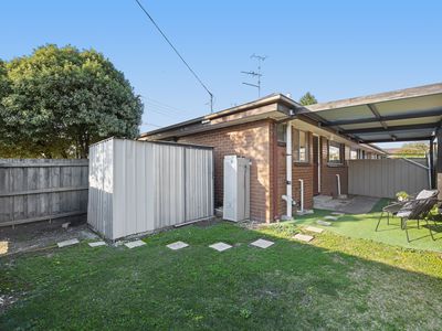 1 / 4 Mauger Street, Wendouree