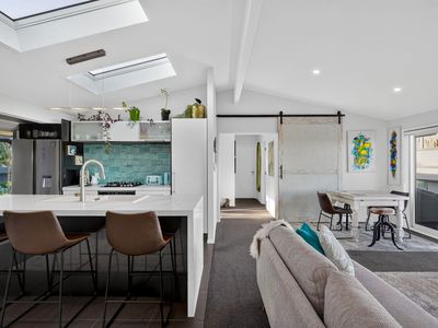 1/64 Seaview Road, Castor Bay