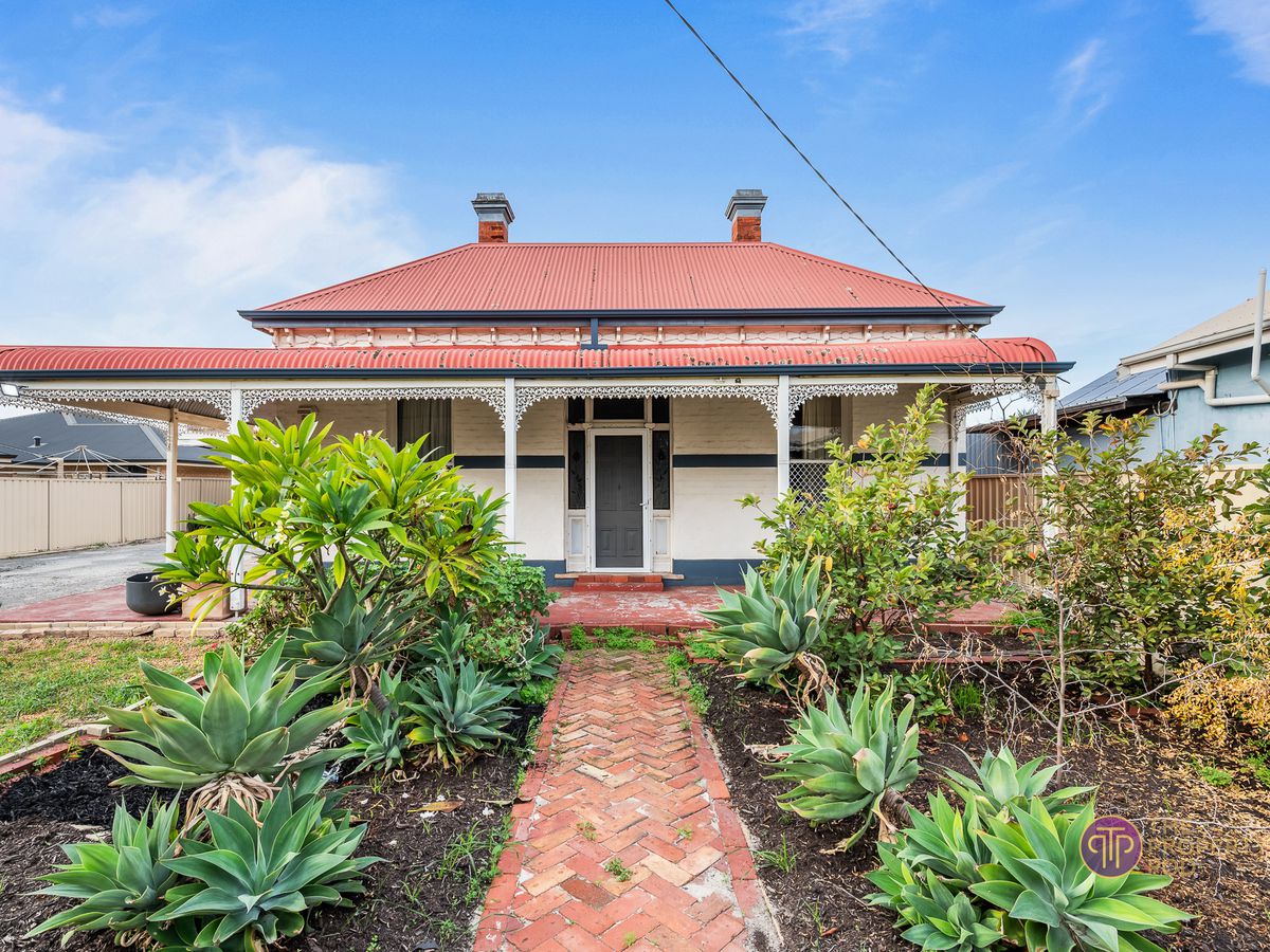 296 Railway Parade, East Cannington