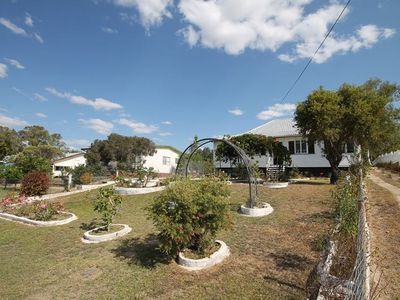 8 PAULL STREET, Charters Towers City