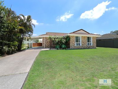 60 Selwyn Street, North Booval