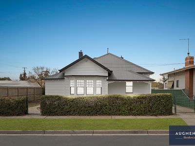 1186 norman street , Wendouree