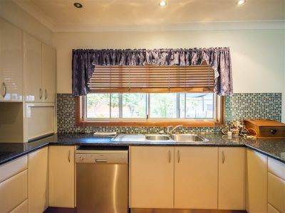 9 Hillview Lane, Eugowra