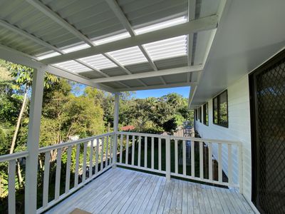 5 Nandroya Avenue, Ocean Shores
