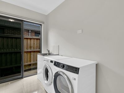 60 Cloudburst Avenue, Wyndham Vale