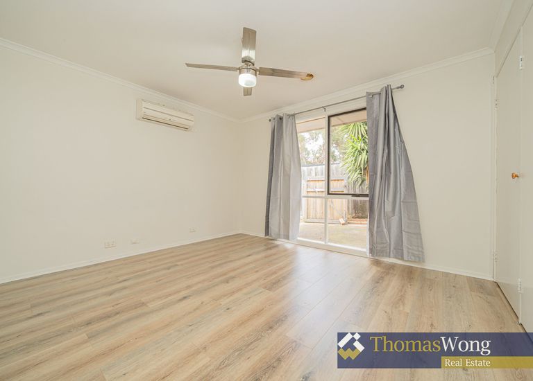 13 Luscombe Avenue, Carrum Downs