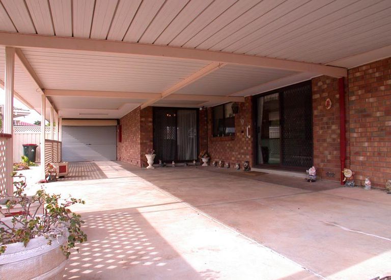 8 Warilda Crescent, Hallett Cove