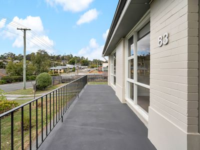 83 Pomona Road, Riverside