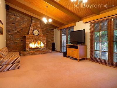1 FORD COURT, Baranduda