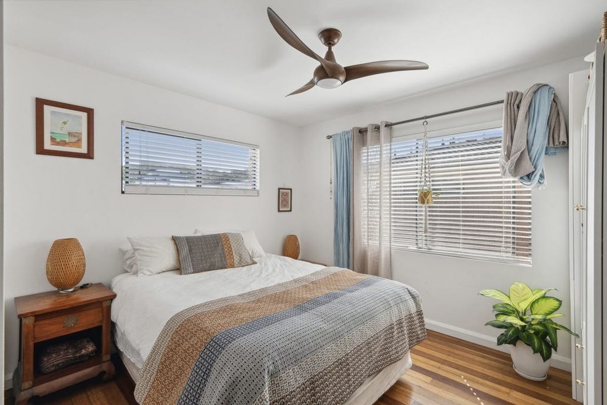 4 / 21 Awoonga Avenue, Burleigh Heads