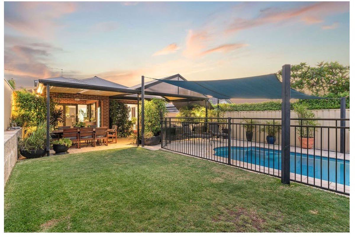 45A Davy Street, Alfred Cove