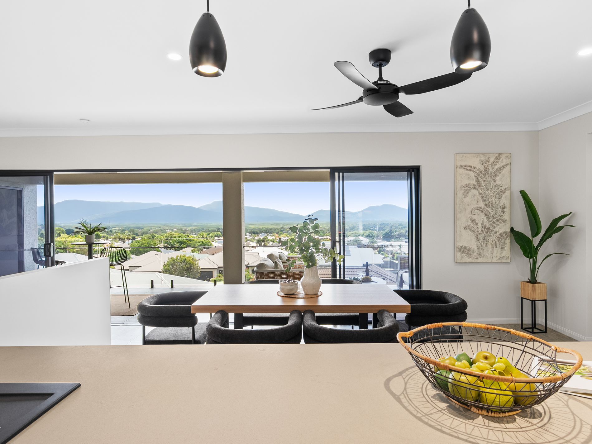 33 Gallery Drive, Mount Sheridan