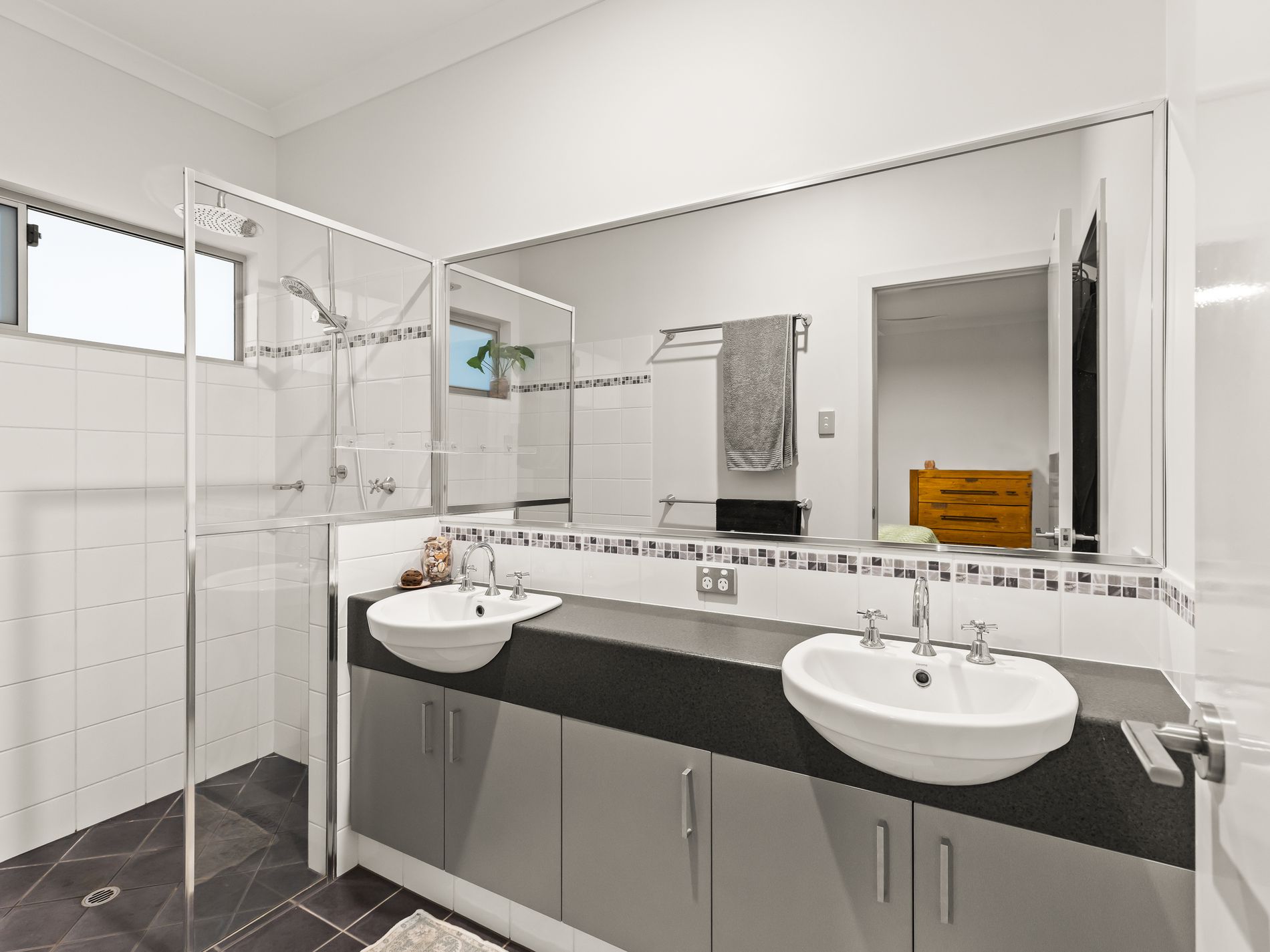 20 Mastapha Street, Bilingurr