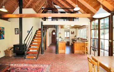 43 Leadbetter Road, Beaconsfield Upper