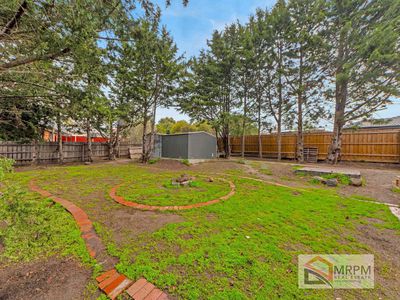 1 Bates Court, Sunbury
