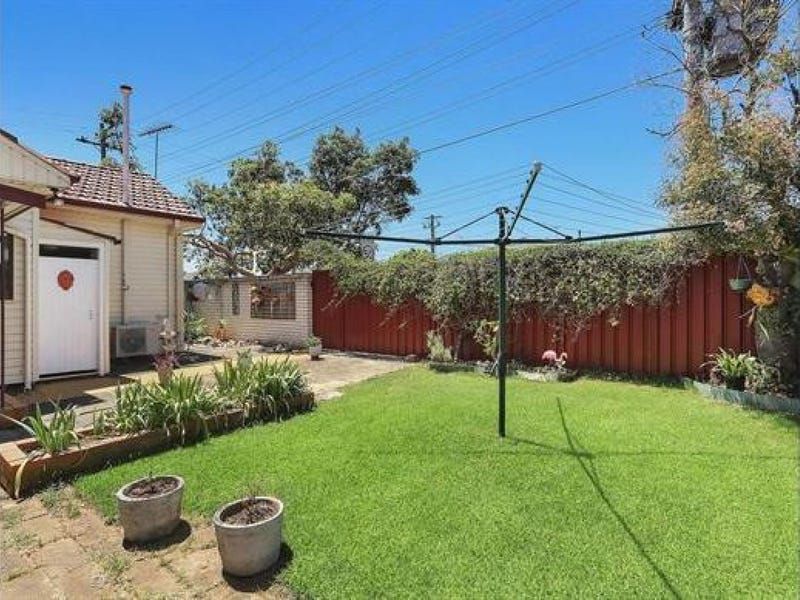 76 Doyle Road, Revesby