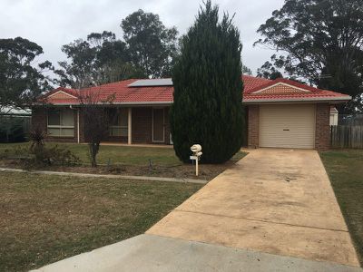 13 Kurtellen Crescent, Kingaroy